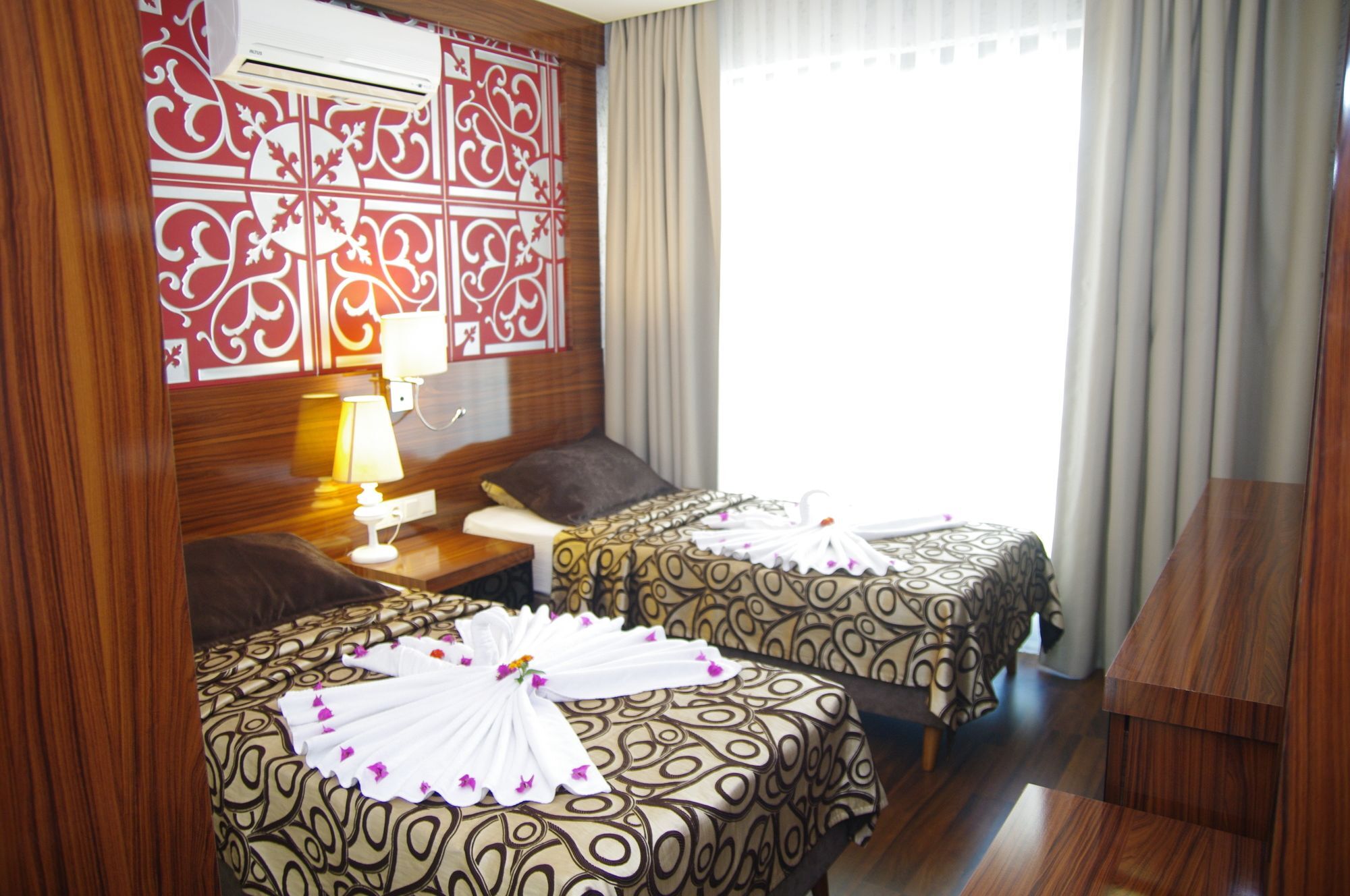 Grand Bayar Beach Hotel Alanya Exterior photo